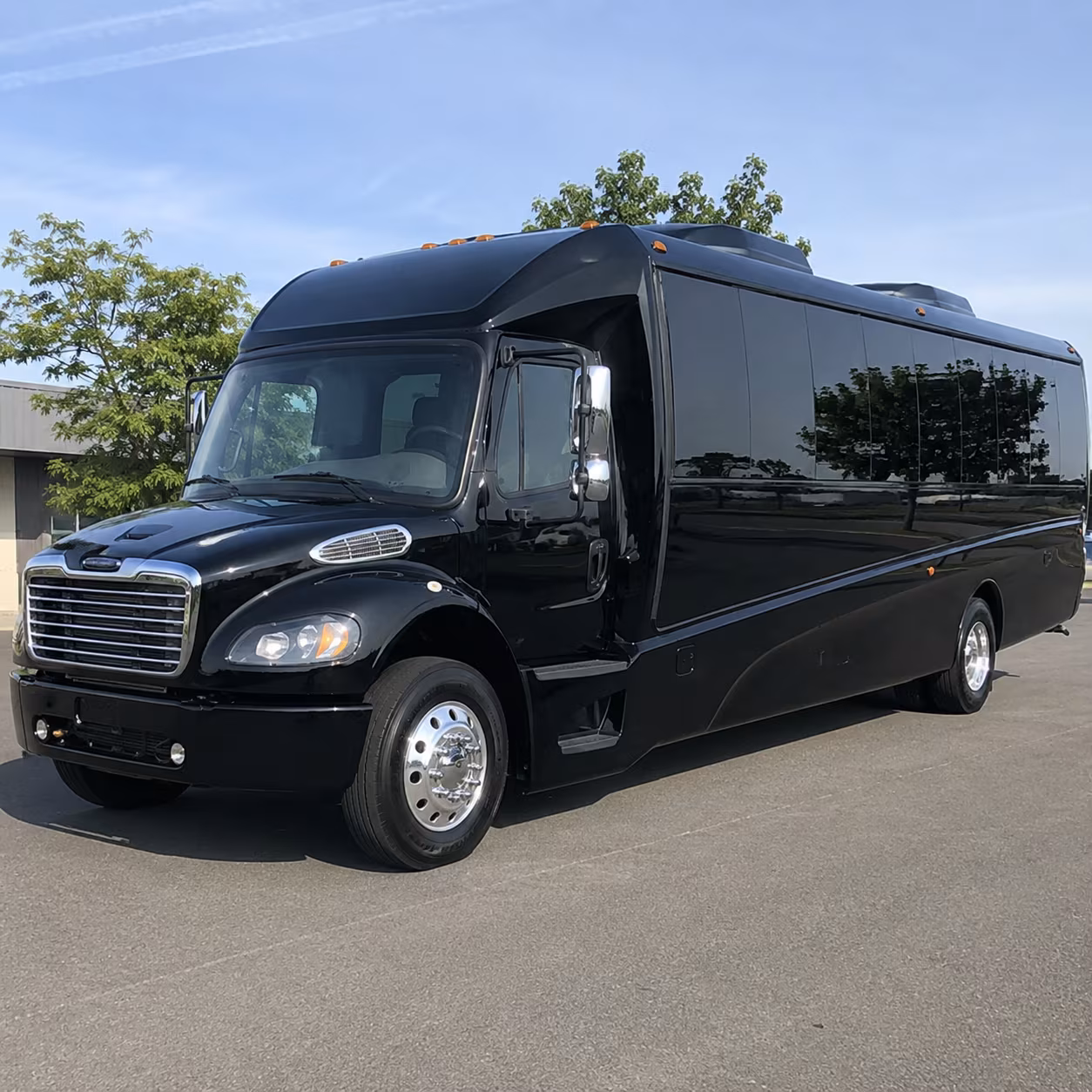 long island 28 passenger minibus