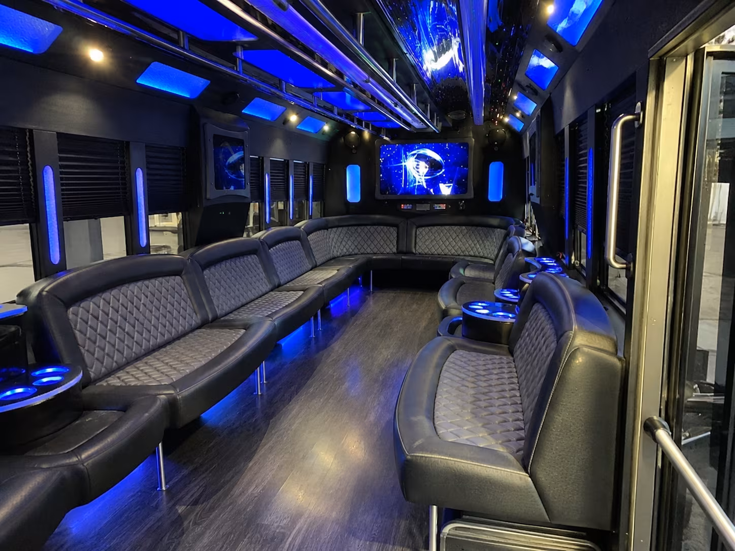 long island 28 passenger party bus interior