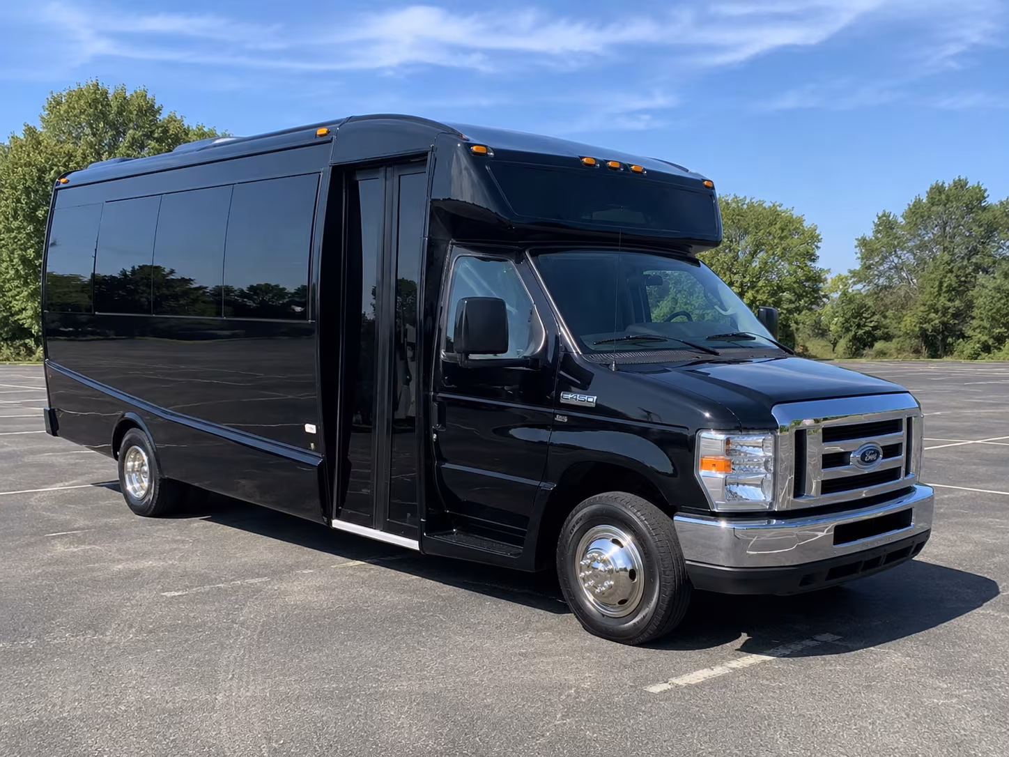 minibus rentals for smaller prom groups on long island