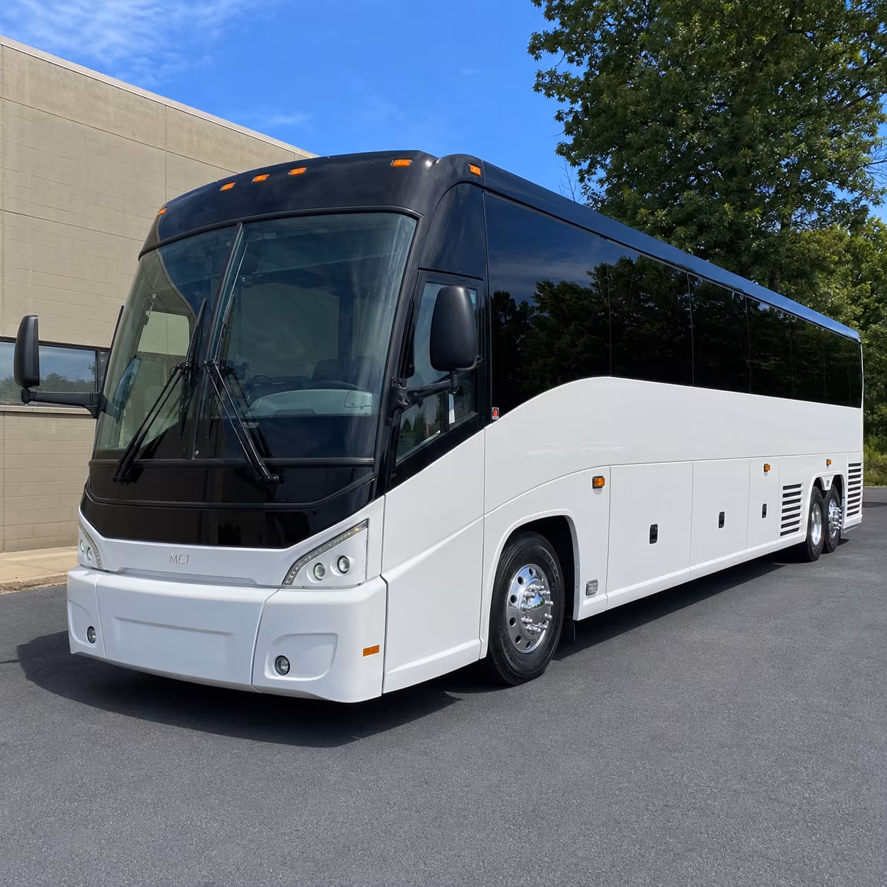 suffolk county shuttle buses for warehouse and distribution groups